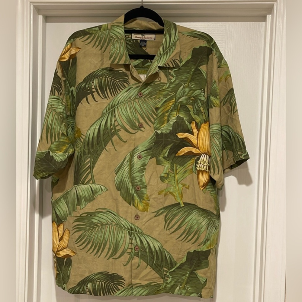 Tommy Bahama Hibiscus Floral Print Silk Hawaiian Camp Shirt Sz L Coconut Buttons